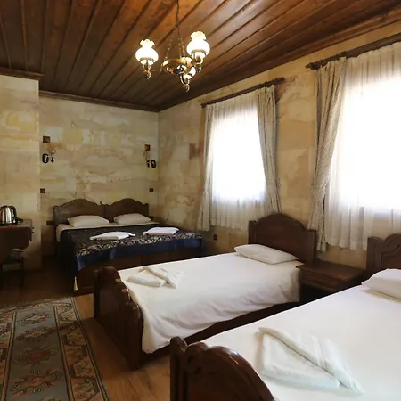 Akuzun Stone Hotel 3*