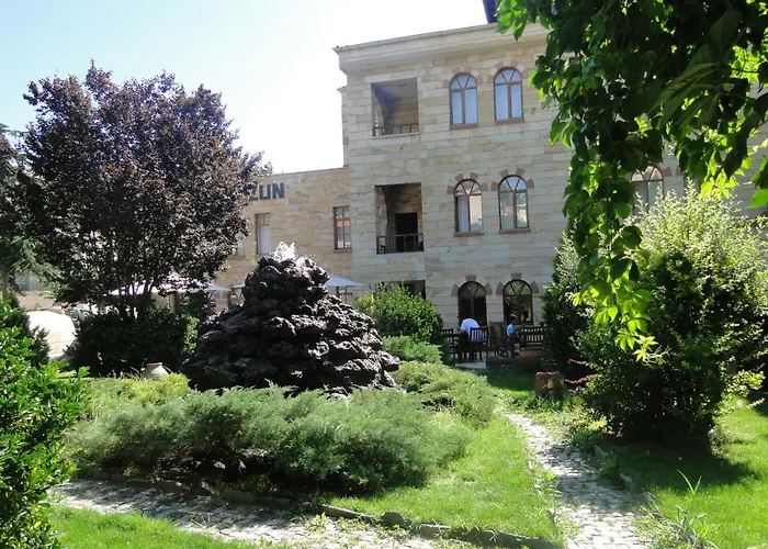 Hotel Akuzun Stone 3*